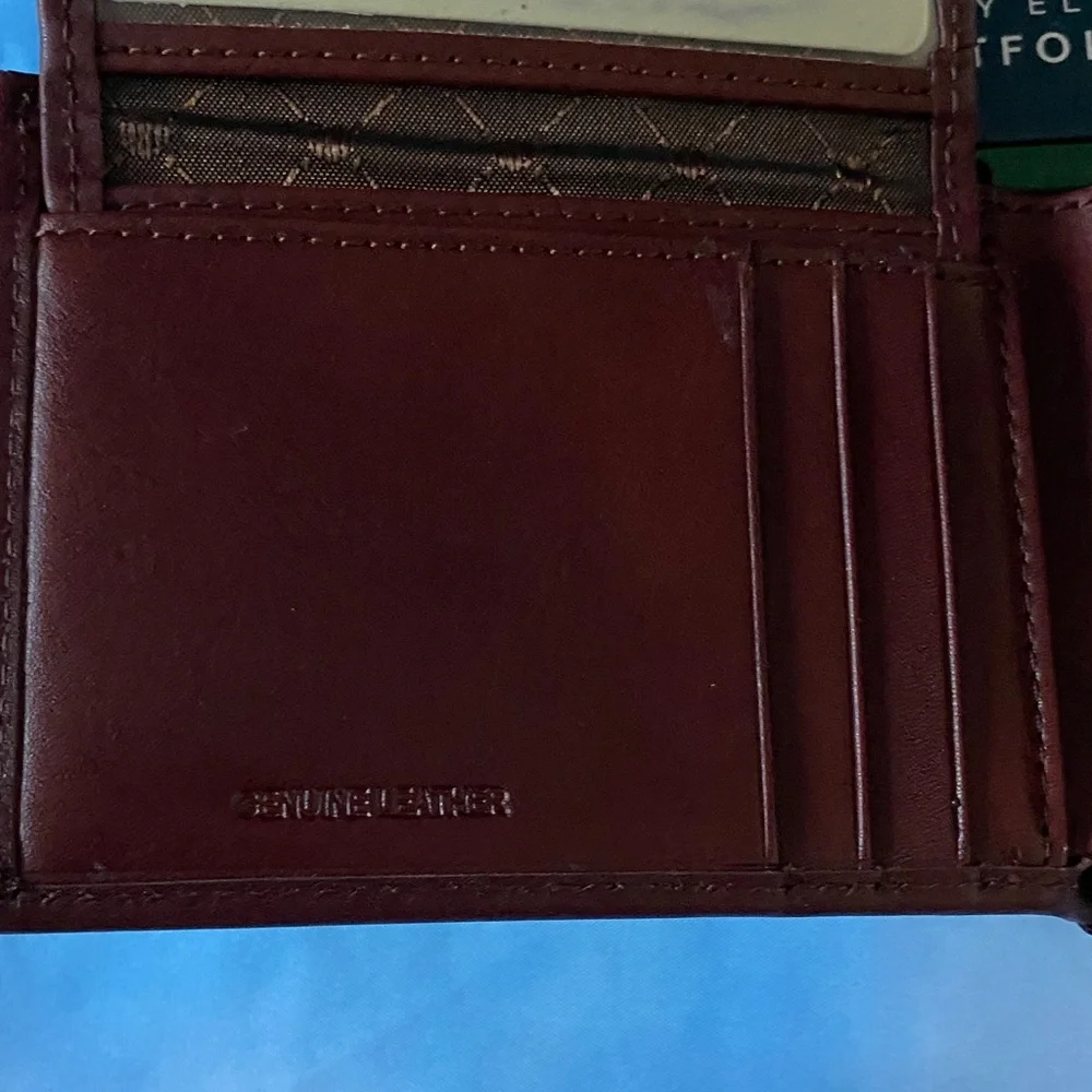 NWT Perry Ellis Leather Pass Case & Removable Card Case